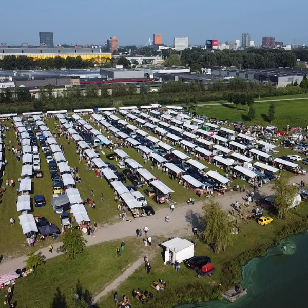 Vlooienmarkt & Kofferbakverkoop