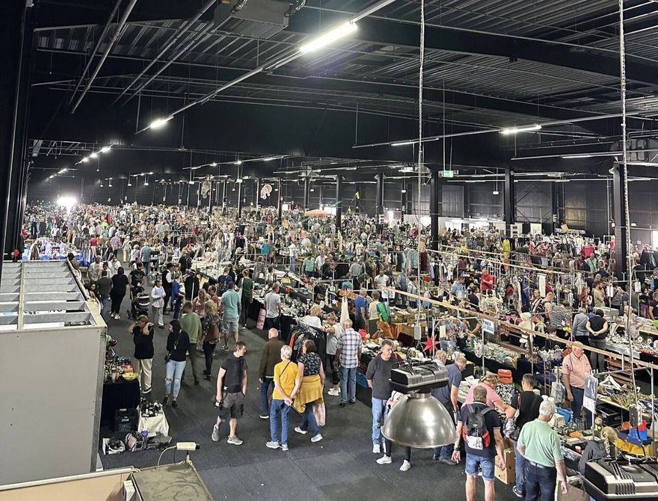 Vlooienmarkt & Kofferbakverkoop