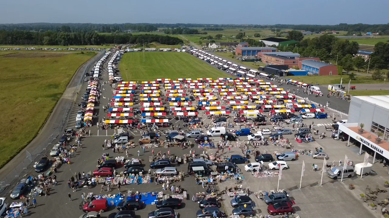 Vlooienmarkt & Kofferbakverkoop