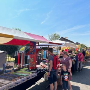 OPENLUCHT VLOOIENMARKT en KOFFERBAKVERKOOP Doetinchem zondag 17 mei 2026